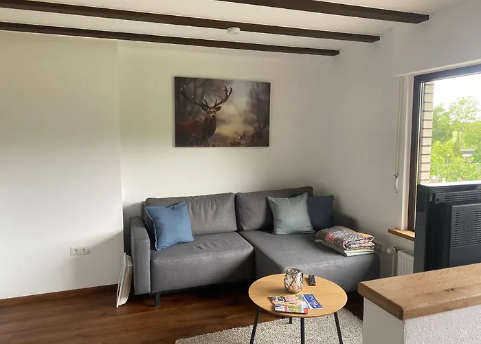 Ueber Dem Dorfe * Rattlar